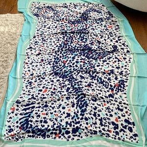 Lilly Pulitzer graphic print wrap